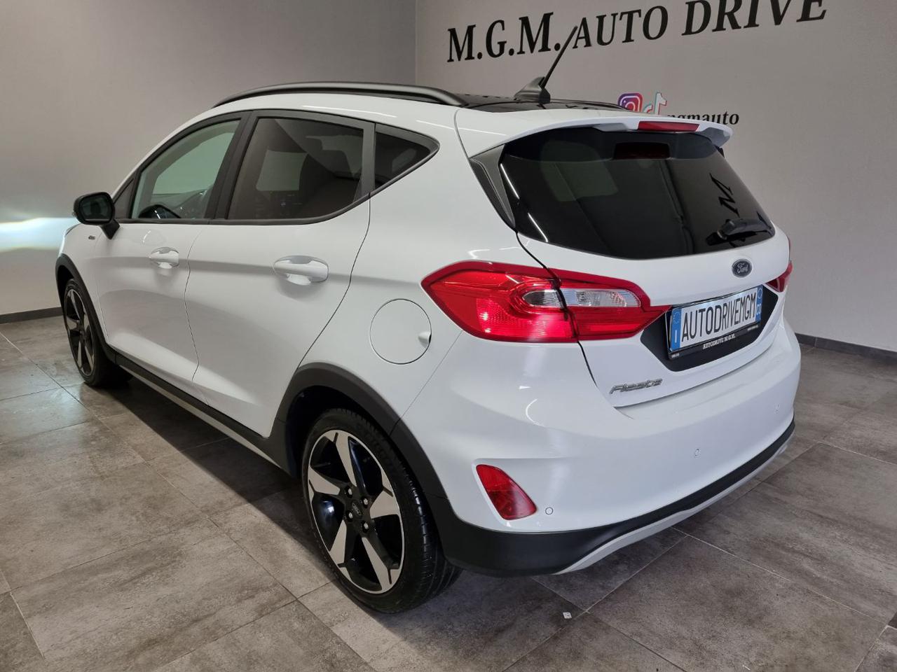 FORD Fiesta Active 1.0 Ecoboost 95 CV - 27