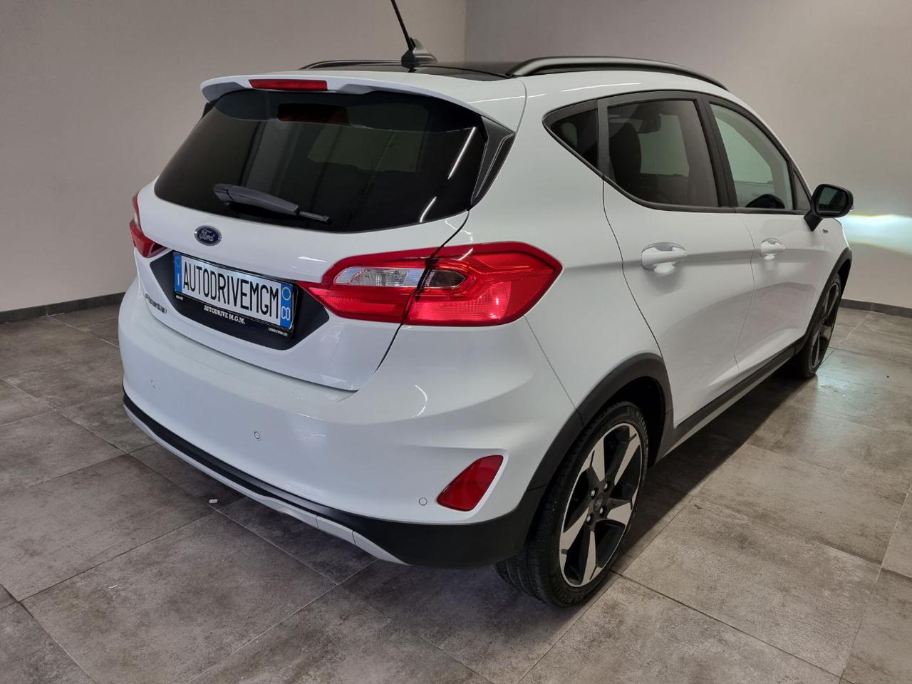 FORD Fiesta Active 1.0 Ecoboost 95 CV - 28