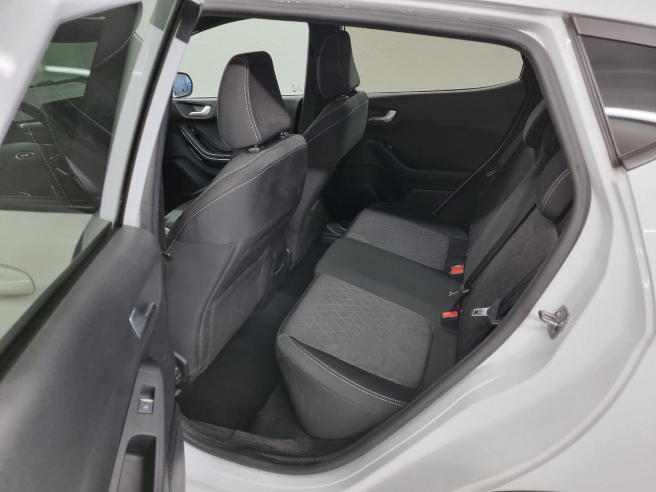 FORD Fiesta Active 1.0 Ecoboost 95 CV - 10