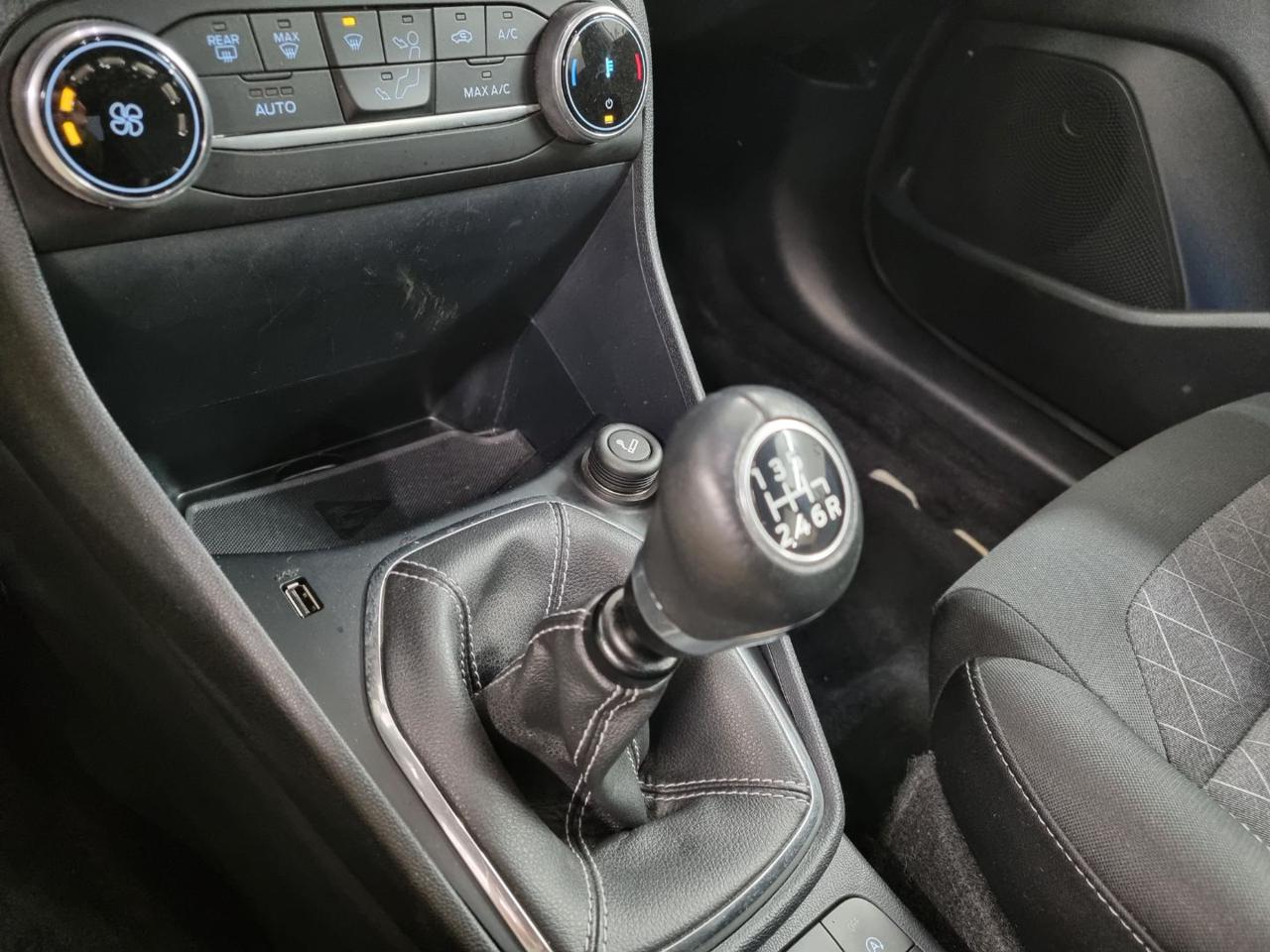 FORD Fiesta Active 1.0 Ecoboost 95 CV - 26