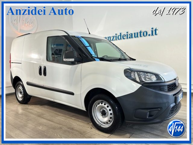 FIAT Doblo Bianco pastello