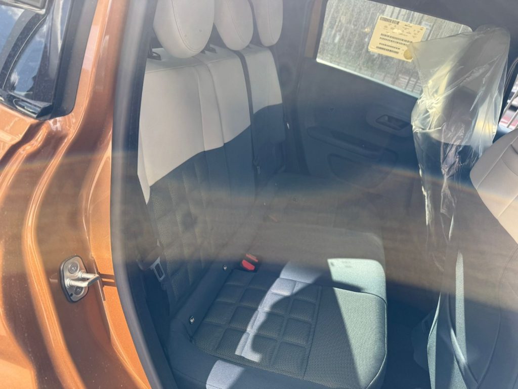 FIAT Grande Panda 1.2 Hybrid S&S La Prima - 14