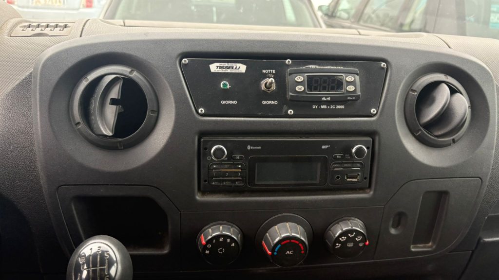 RENAULT Master T35 2.3 dCi/125 PL-TA Furgone FRIGO ATP 2028 - 6