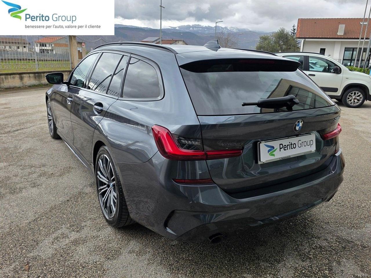 BMW 318 d 48V Touring Msport - 3