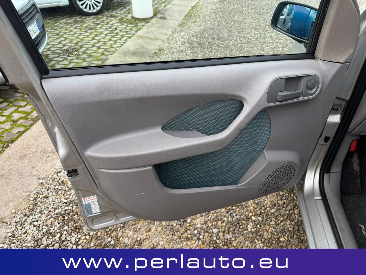 FIAT Panda 1.2 Emotion - 7