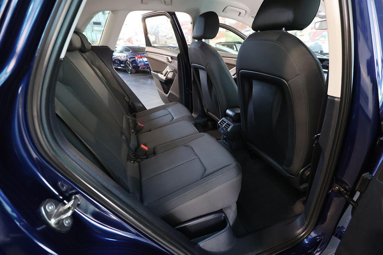 AUDI Q3 35 TDI Quattro S-Tronic Business Advanced - 18