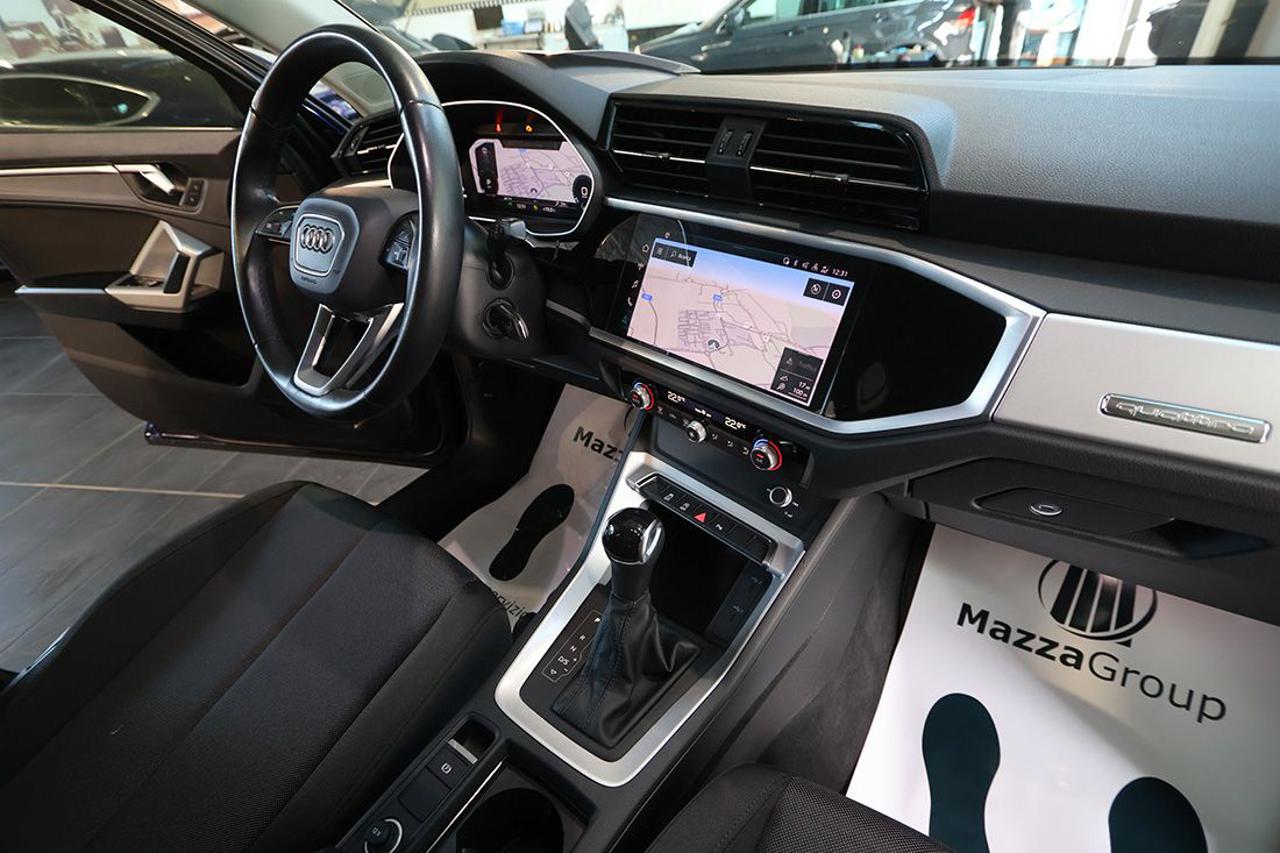 AUDI Q3 35 TDI Quattro S-Tronic Business Advanced - 33