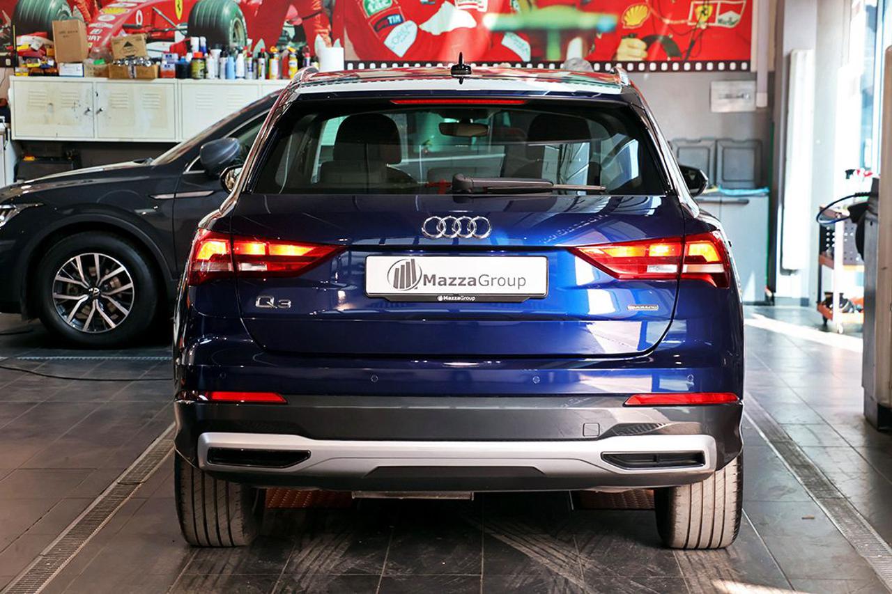 AUDI Q3 35 TDI Quattro S-Tronic Business Advanced - 4