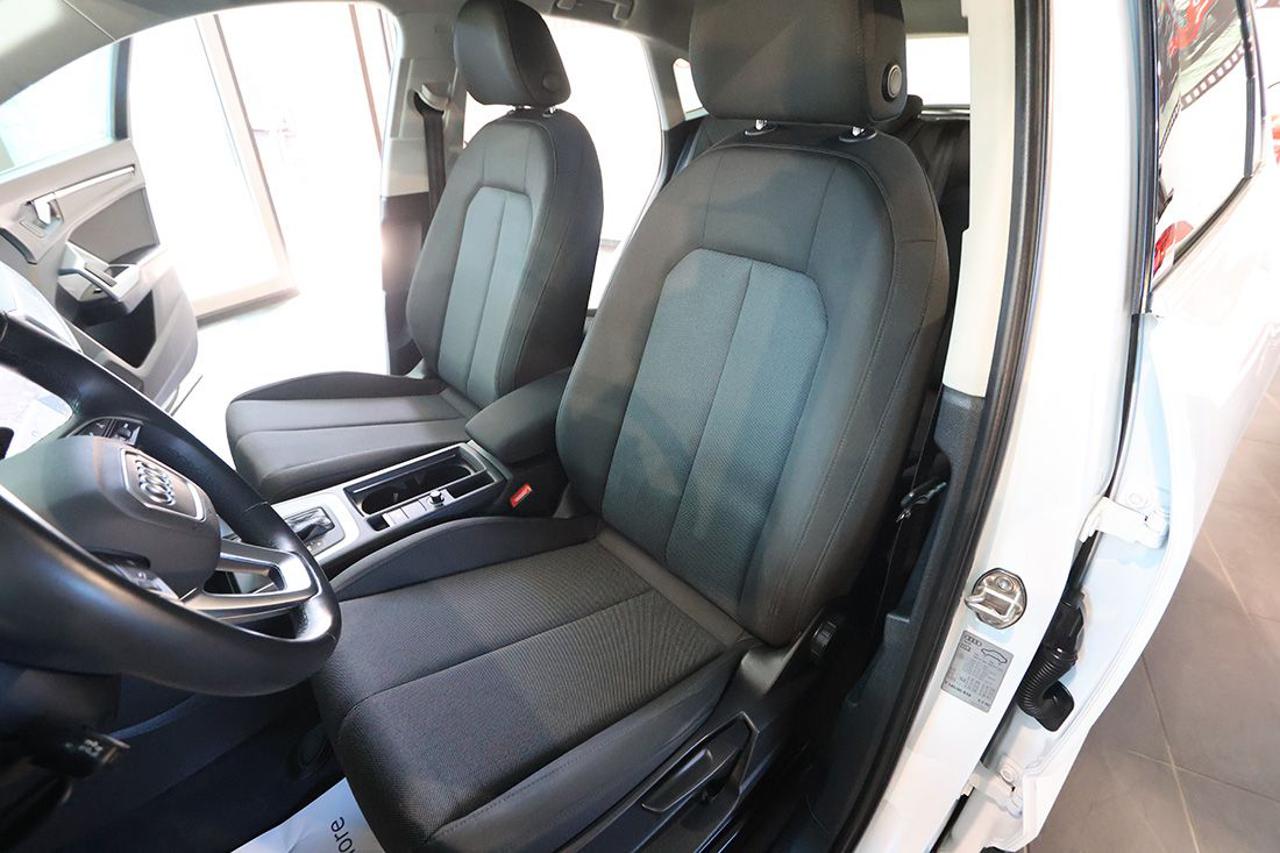 AUDI Q3 35 TFSI Sportback S-Tronic Business Plus - 18