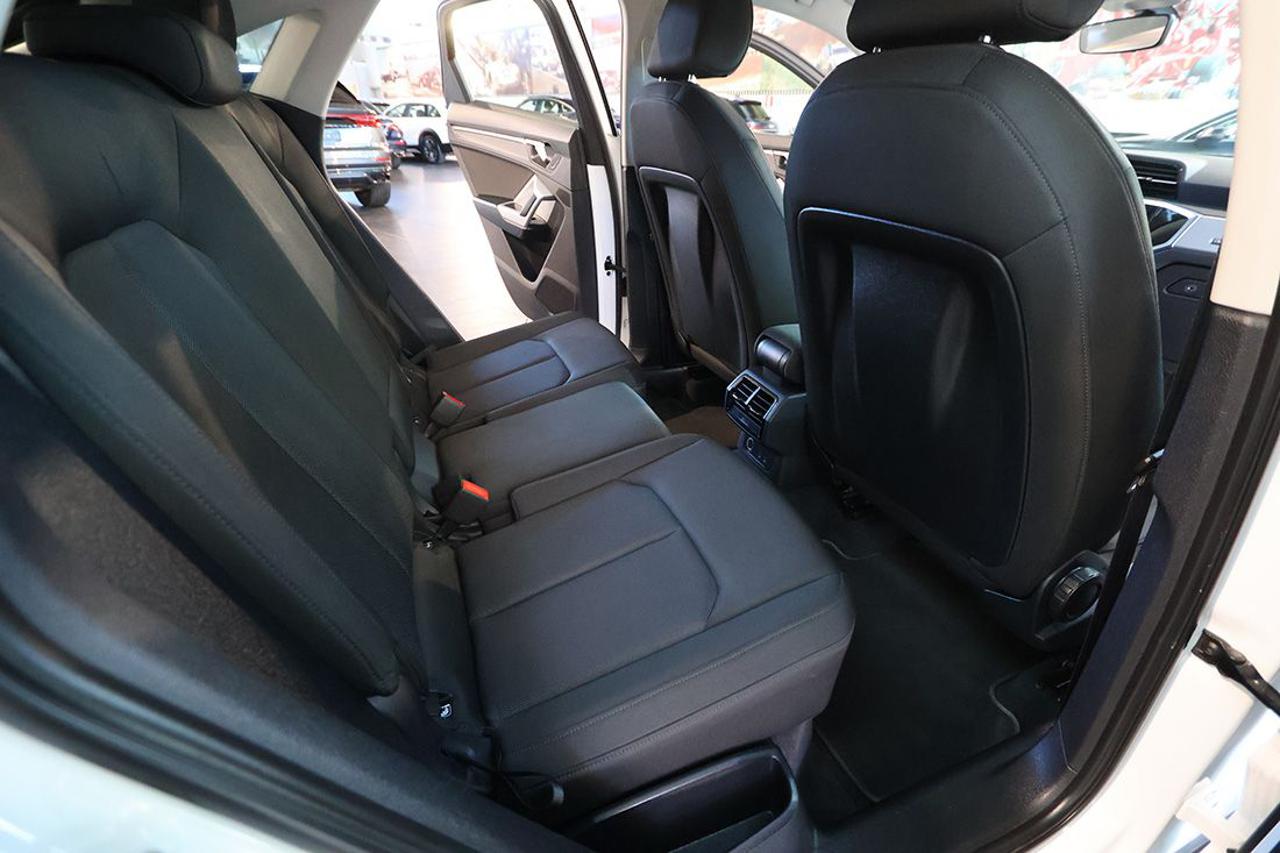 AUDI Q3 35 TFSI Sportback S-Tronic Business Plus - 19