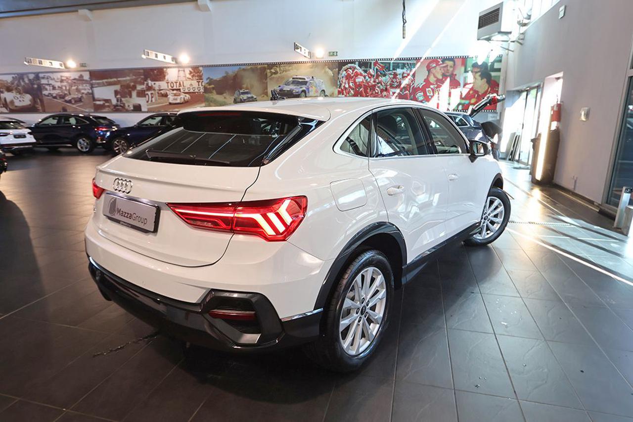 AUDI Q3 35 TFSI Sportback S-Tronic Business Plus - 9