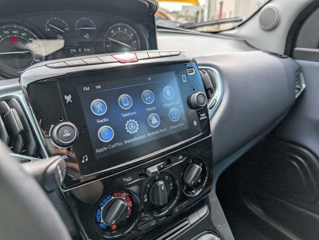 LANCIA Ypsilon 1.0 FireFly 5p S&S Hybrid Platino OK NEOPATENTATI - 13