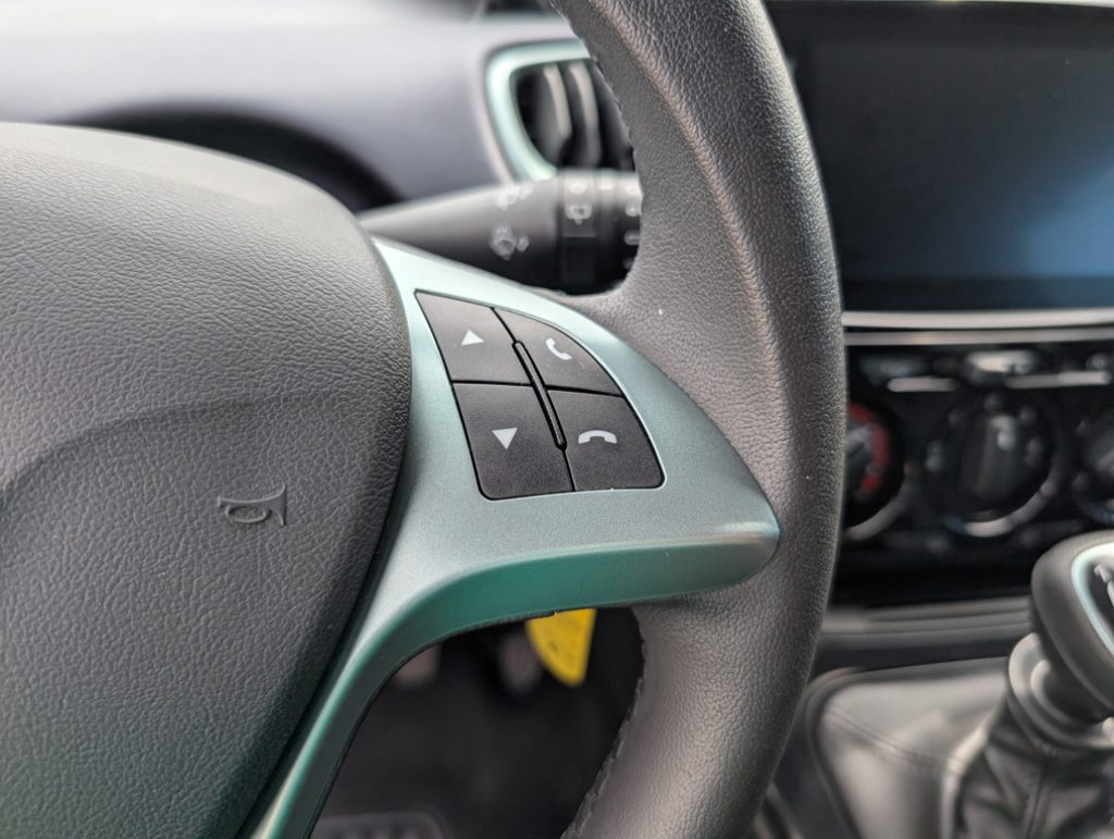 LANCIA Ypsilon 1.0 FireFly 5p S&S Hybrid Platino OK NEOPATENTATI - 27