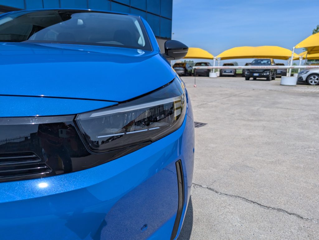 OPEL Corsa 1.2 5p 75 cv - OK NEOPATENTATI - 8