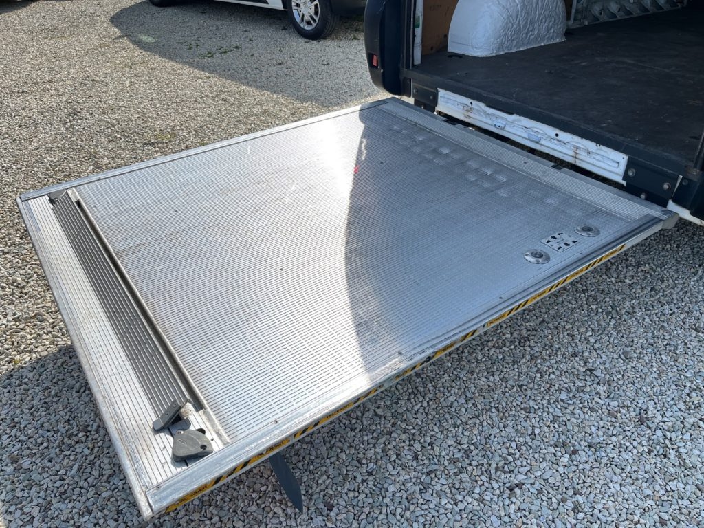 PEUGEOT Boxer 35 2.2HDi SPONDA CARICATRICE - 16