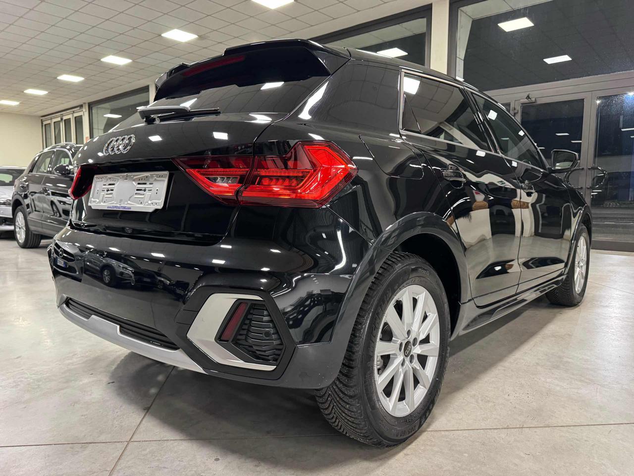 AUDI A1 allstreet 30 TFSI Business - 5