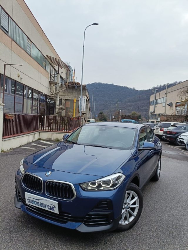 BMW X2 Blu metallizzato