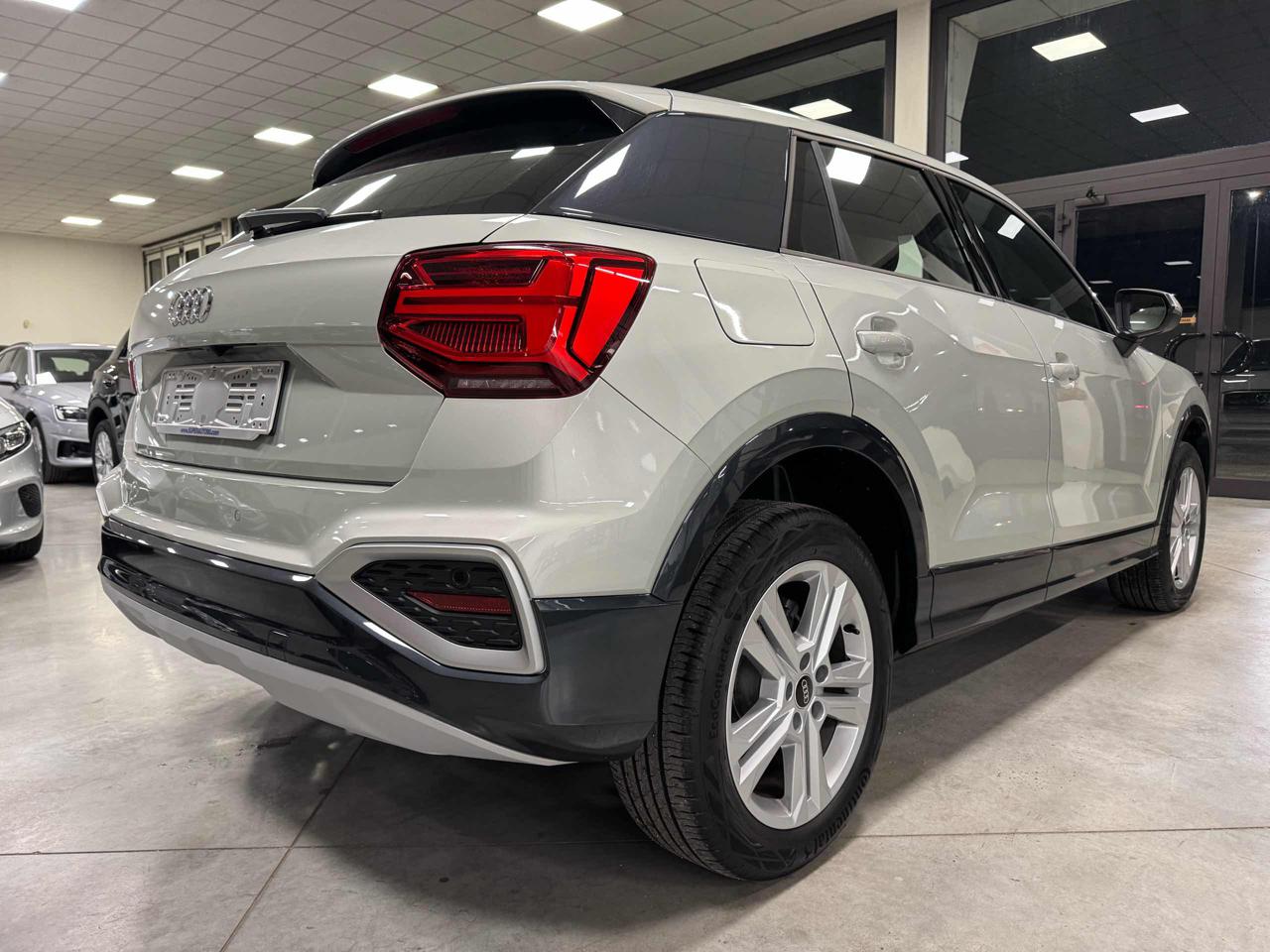 AUDI Q2 30 TDI S line Interiors Km 2067 - 5