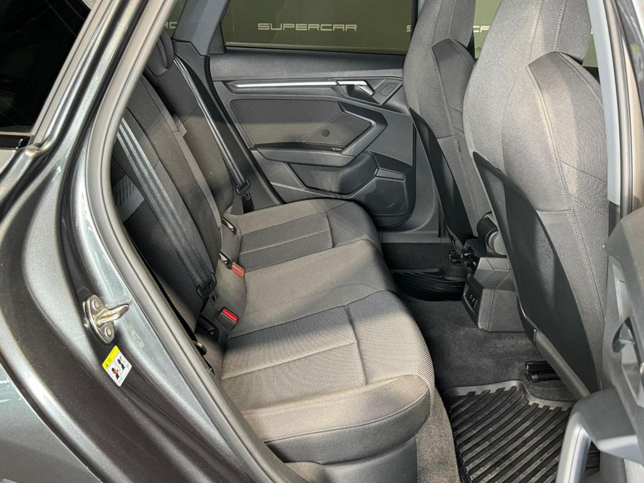 AUDI A3 SPB 35 TDI S tronic S line edition - 13