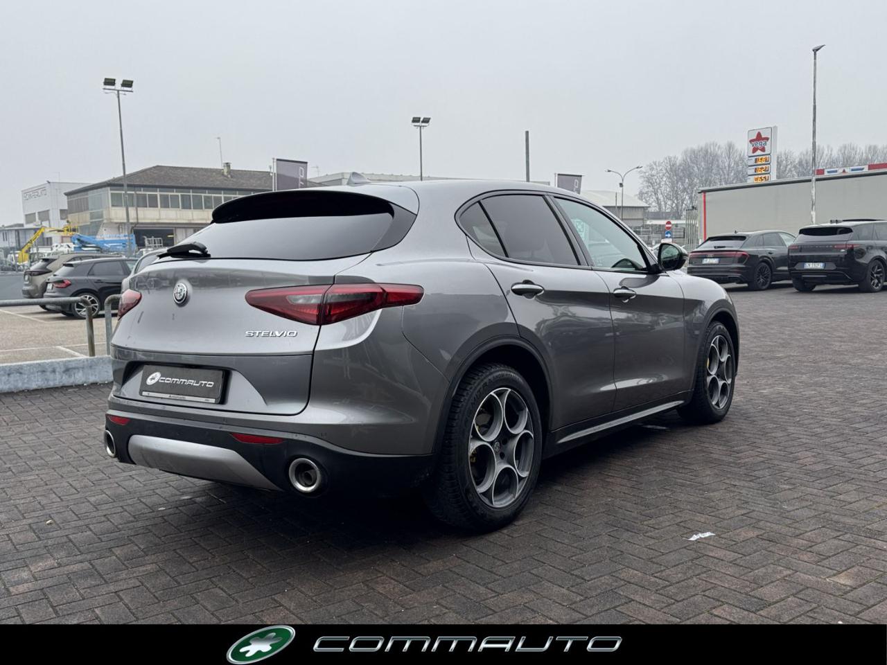 ALFA ROMEO Stelvio 2.2 Turbodiesel 190 CV AT8 RWD Business - 2