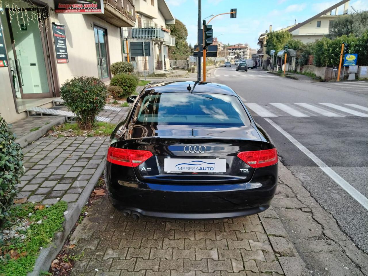 AUDI A5 2.0 TDI 170 cv. Ambiente 6M. - 5