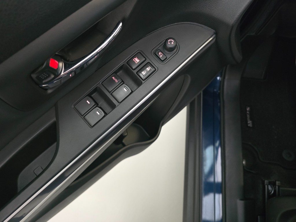 SUZUKI S-Cross 1.4 Hybrid Top+ - 21