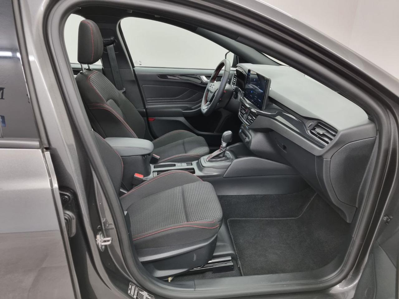 FORD Focus 1.0 EcoBoost Hybrid 155 CV Powershift SW ST-line - 11