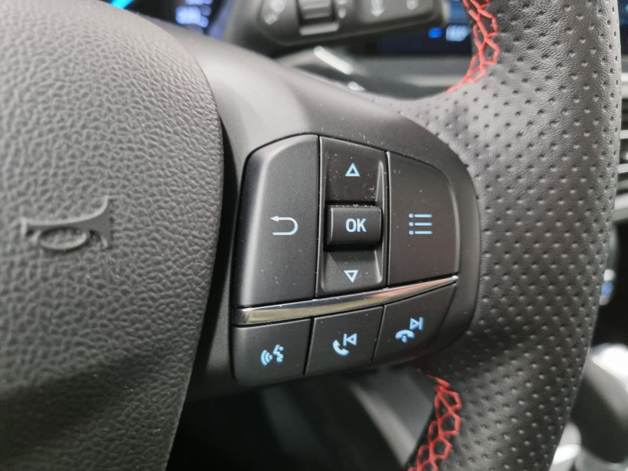 FORD Focus 1.0 EcoBoost Hybrid 155 CV Powershift SW ST-line - 17