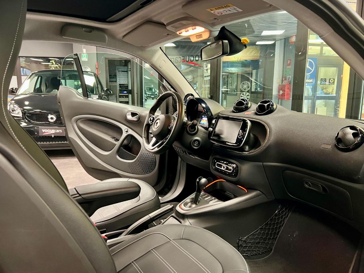 SMART ForTwo EQ Racingrey (22kW) - 10