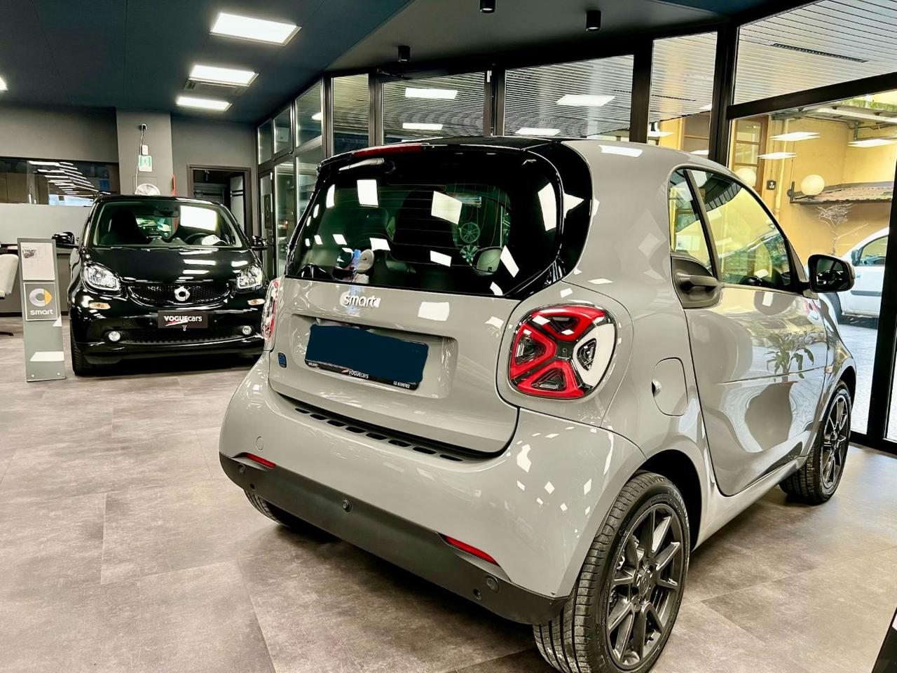 SMART ForTwo EQ Racingrey (22kW) - 4