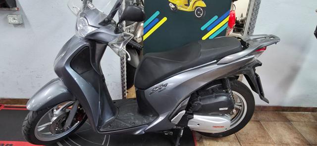 HONDA SH 150 Grigio metallizzato