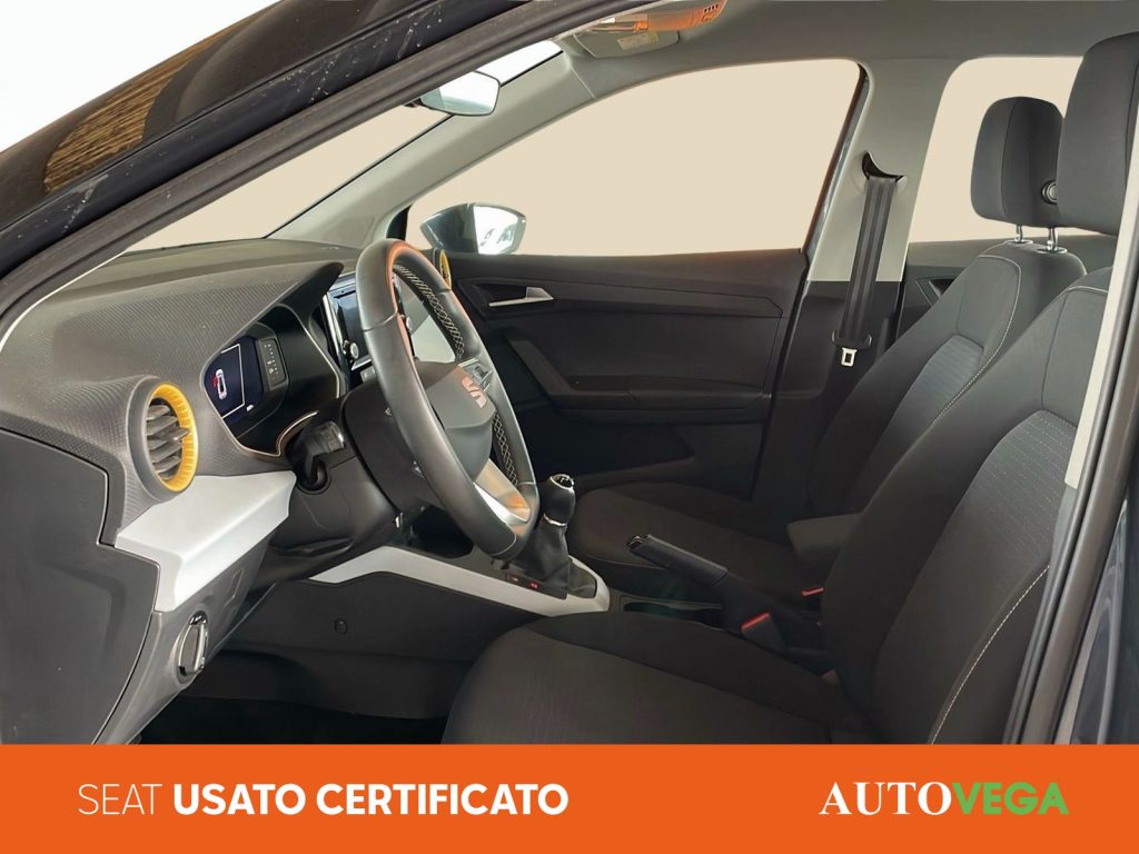 SEAT Arona 1.0 ecotsi style 110cv - 7