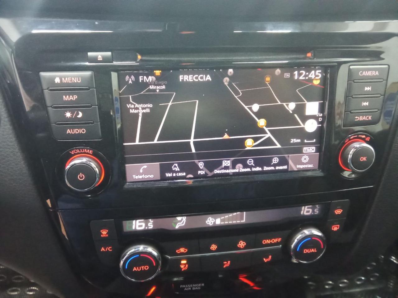 NISSAN Qashqai 1.3 DIG-T 140 CV N-Connecta - 13