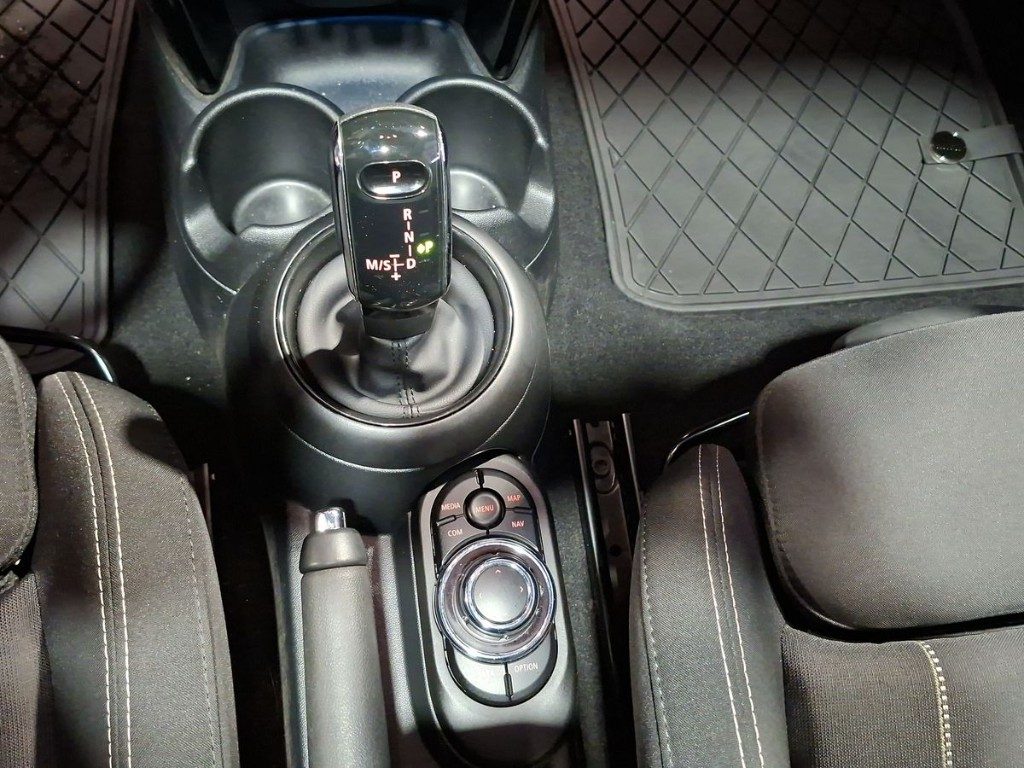 MINI Cooper S 2.0 Cooper S Aut. + Tetto - 14