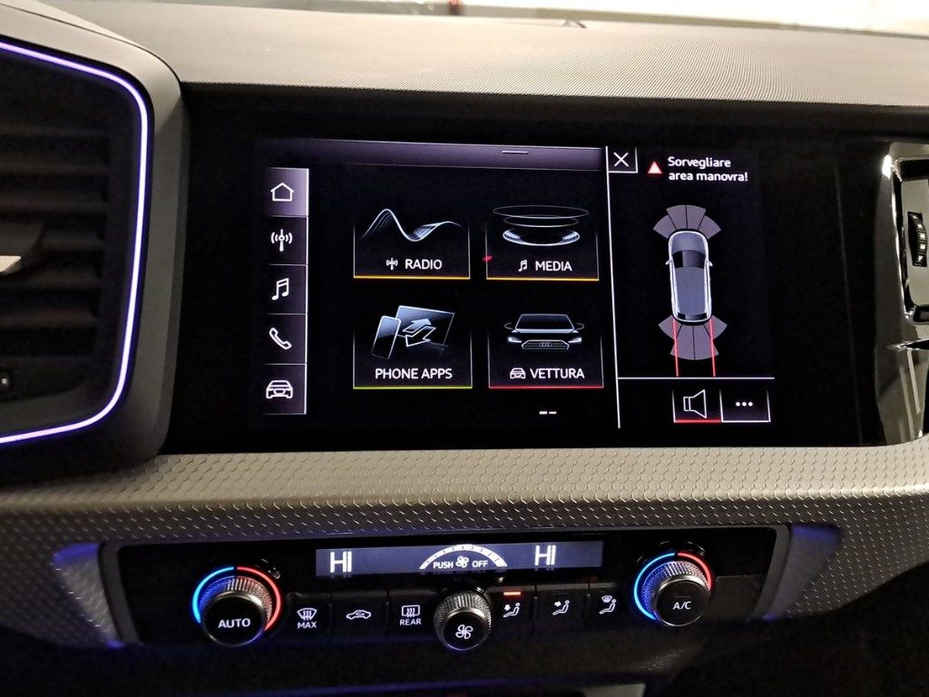 AUDI A1 SPB 35 TFSI S-tronic S-line edition - 11