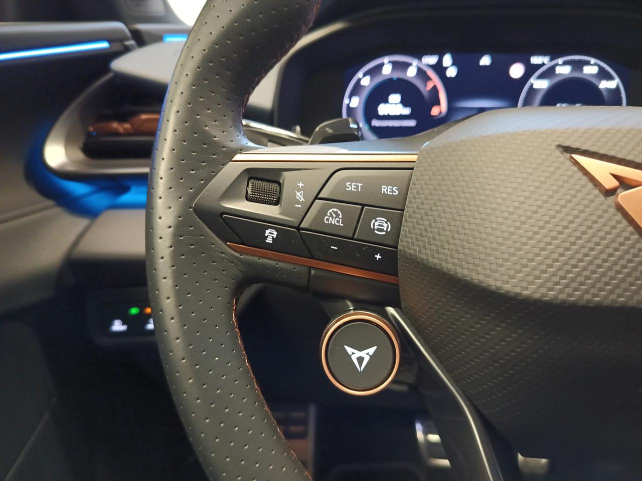 CUPRA Terramar 1.5 e-Hybrid DSG - 18