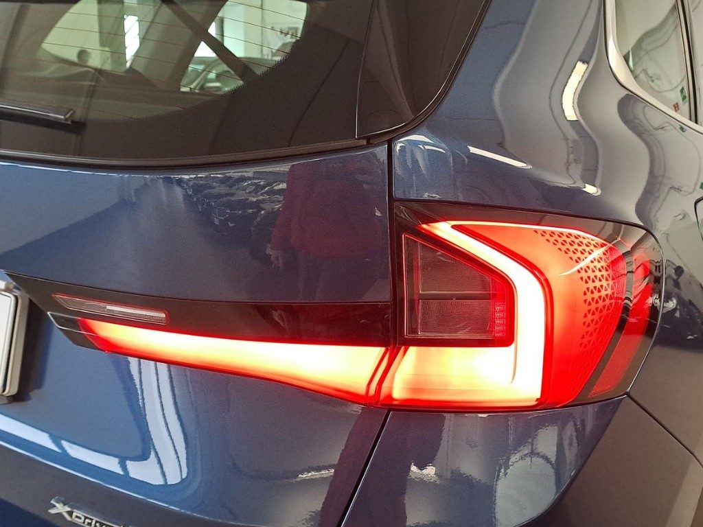 BMW X1 xDrive 23d xLine Aut. + Tetto - 7