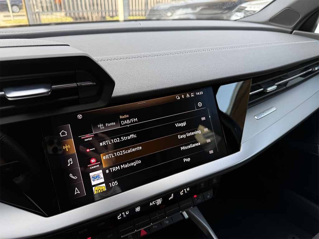 AUDI S3 Sportback 2.0 tfsi quattro s-tronic TETTO APRIBILE - 24