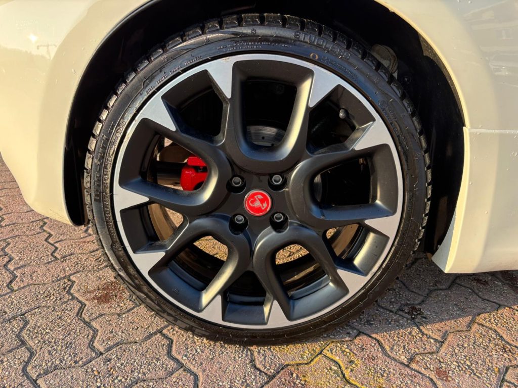 ABARTH 595 1.4T 180CV Competizione FARI XENO - 7