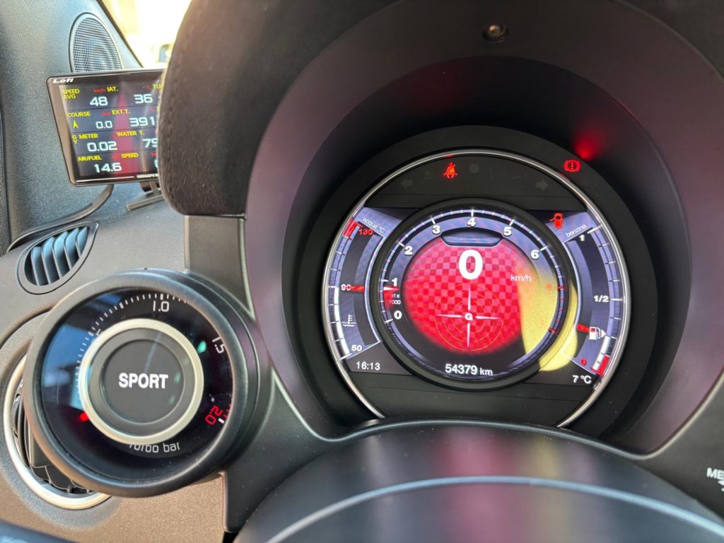 ABARTH 595 1.4T 180CV Competizione FARI XENO - 20