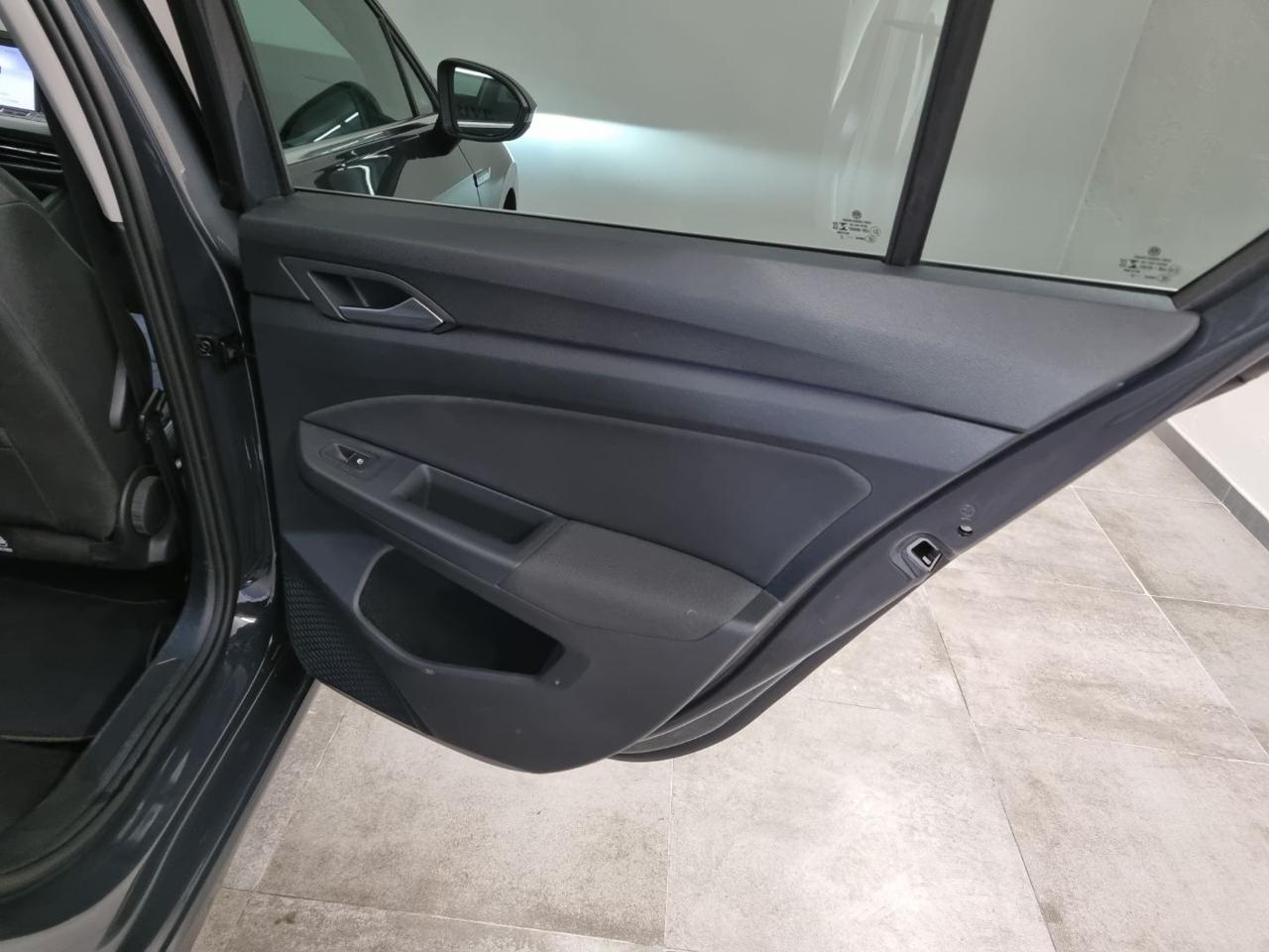 VOLKSWAGEN Golf 1.5 eTSI 130 CV EVO ACT DSG Style - 26