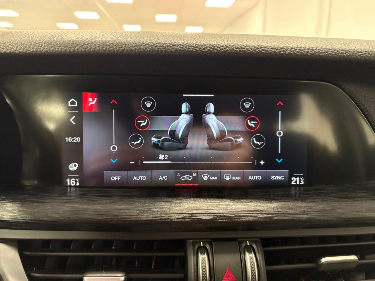 ALFA ROMEO Stelvio 2.2 Turbodiesel 160 CV AT8 RWD Business - 14