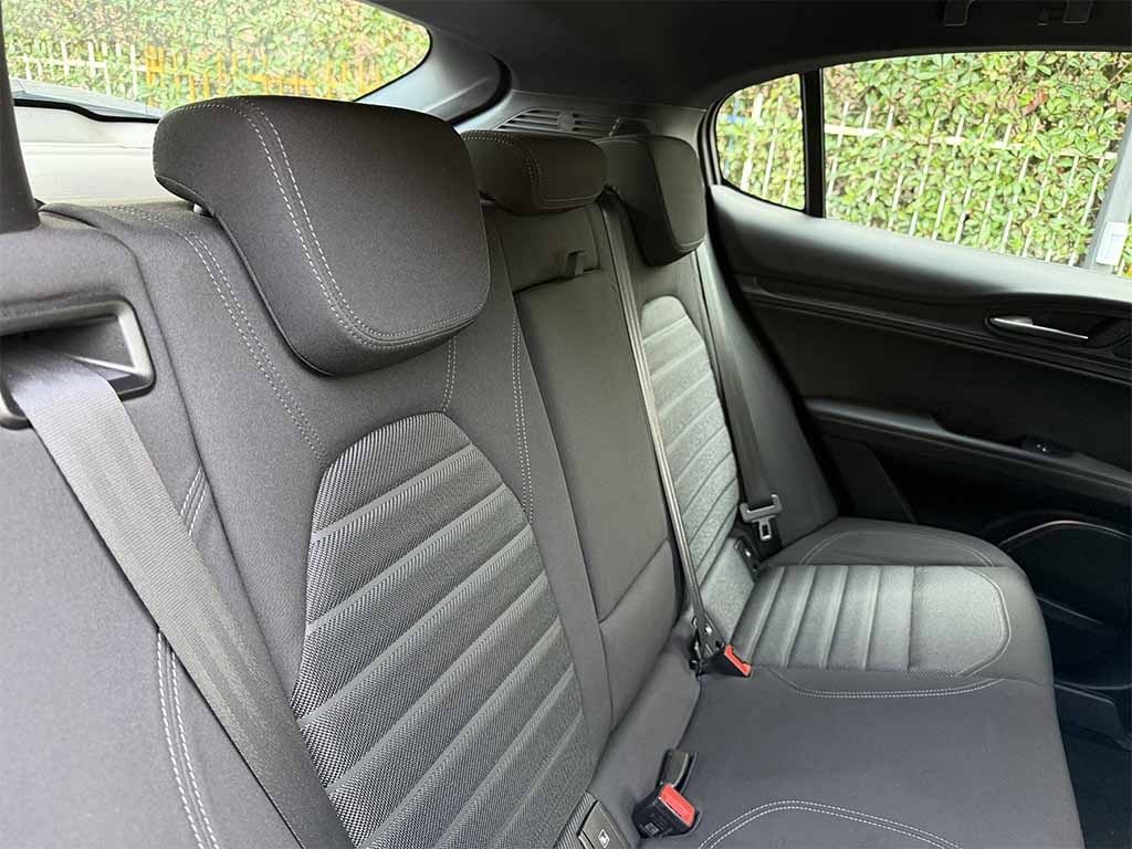 ALFA ROMEO Stelvio Super Business Q4 TELECAMERA POST. IVA ESPOSTA - 26