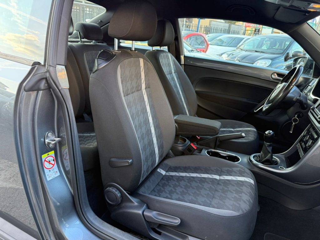 VOLKSWAGEN Maggiolino 1.2 TSI Design BlueMotion Technology - 21