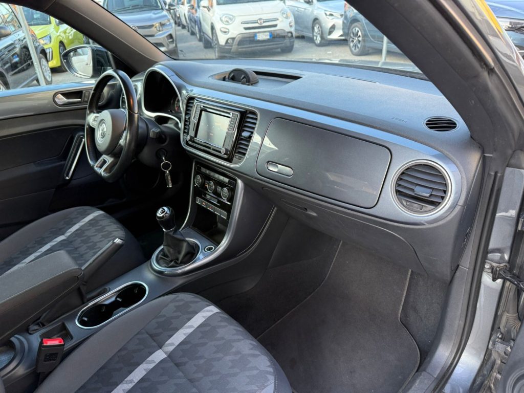 VOLKSWAGEN Maggiolino 1.2 TSI Design BlueMotion Technology - 13