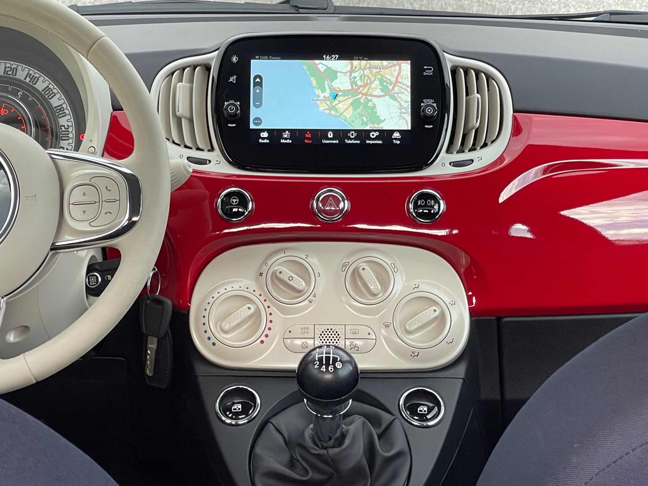 FIAT 500 1.0 Hybrid Red - 23