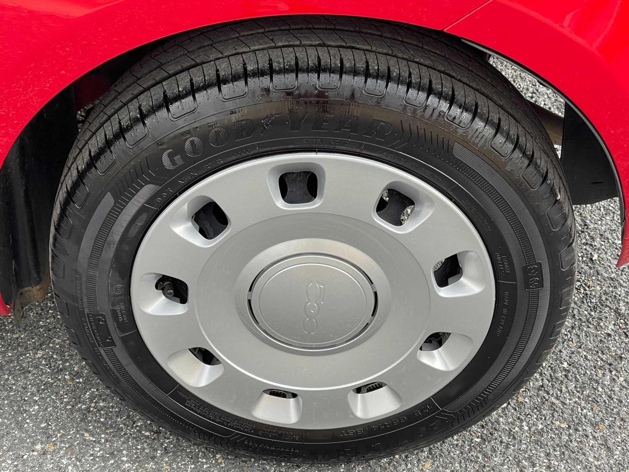 FIAT 500 1.0 Hybrid Red - 13