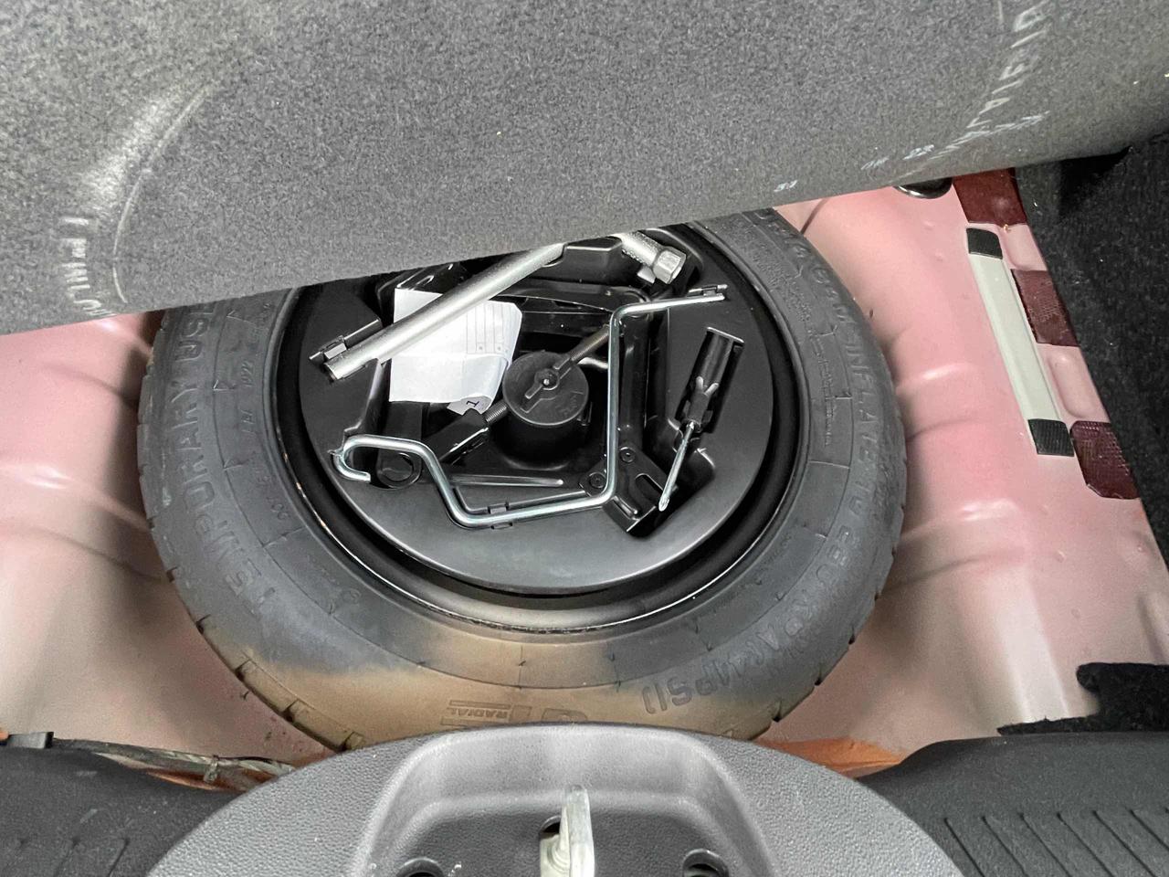 FIAT 500 1.0 Hybrid Red - 29