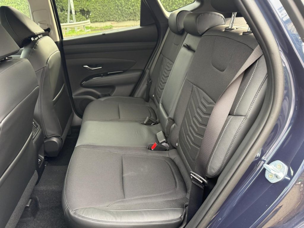 HYUNDAI Tucson 1.6 HEV 215cv aut.Exellence - 30