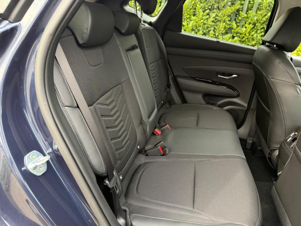 HYUNDAI Tucson 1.6 HEV 215cv aut.Exellence - 31